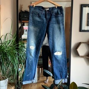 Rivet & Thread distressed jeans